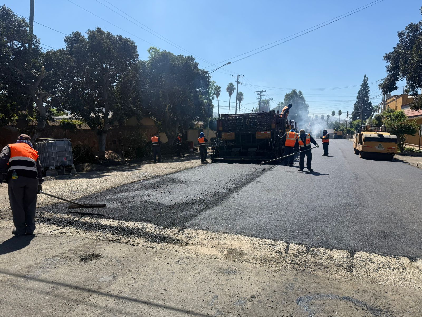 Avanza el programa de reencarpetado más grande de la última década en Tecate